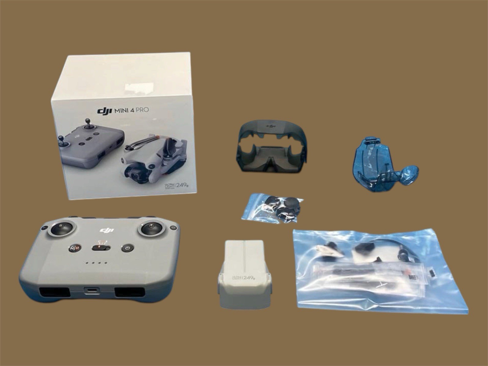 *NEW* DJI Mini 4 Pro (DJI RC-N2) Folding Mini Drone with 4K HDR Video Camera