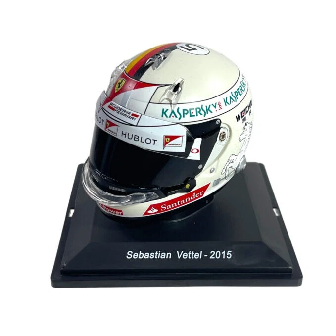 Signed Vettel 2010 1/2 scale helmet - Casco - Helm