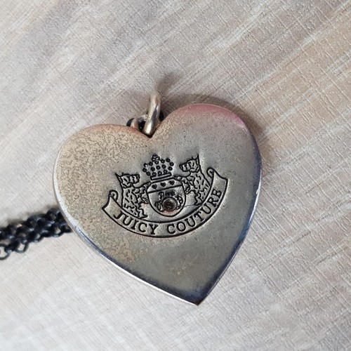 Juicy Couture Vintage Layered Multi-Chain Charm Necklace Heart Flower Gold Tone - Picture 4 of 8