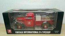 Speedway 1938 International Truck D-2 Pickup Die-Cast Metal 1:25 FIRST GEAR 2015