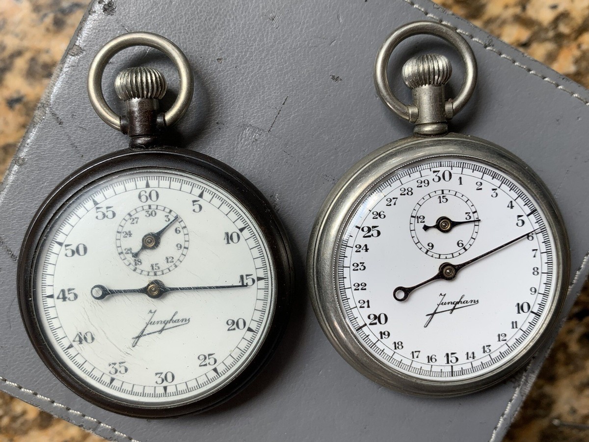 ユンハンス JUNGHANS ストップウォッチ A pair of Vintage Junghans WW2 German Military stopwatches READ