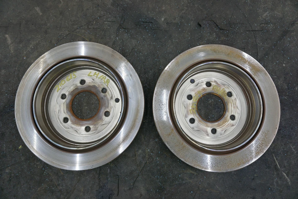 Set of 2 Rear Left Right Disc Brake Rotor OEM Infiniti QX80 2021 - Image 3 of 4