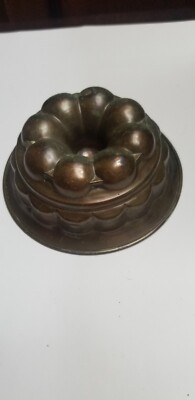 Antique 4'' Copper Tin Lined cake jelly Pudding Mold mould Hanging Ring