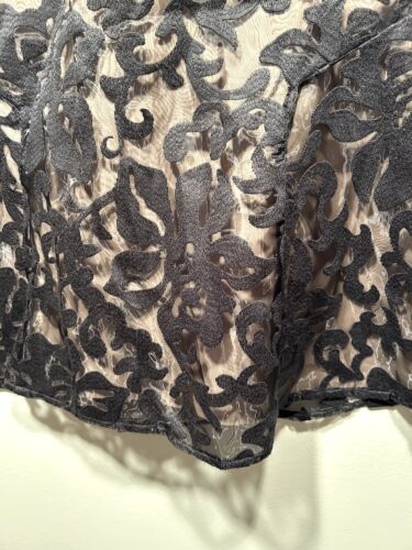 Ann Taylor Black Lace A Line Skirt Size 8 M Knee Length NEW $129 - Picture 2 of 3