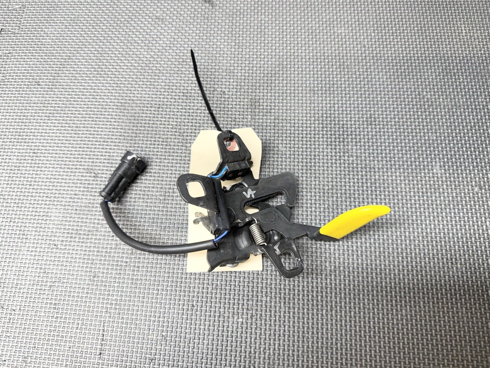 ⭐️2014-2019 Maserati Quattroporte Front Hood Bonnet Lid Lock Latch Assembly OEM