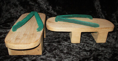 VINTAGE JAPANESE WOOD GETA FOOTWEAR Maker Mark Carved into Wood 8 1/2''L