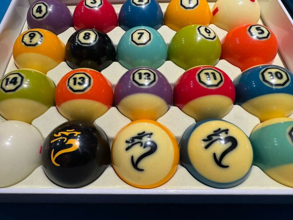 Cyclop Hyperion Tournament TV Pro Cup Pool Ball Set 20 Cyclop Hyperion Tournament TV Pro Cup Pool Ball Set 20