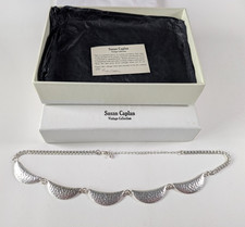 Beautiful Susan Caplan Vintage Hammered Silver Coloured Necklace  Boxed