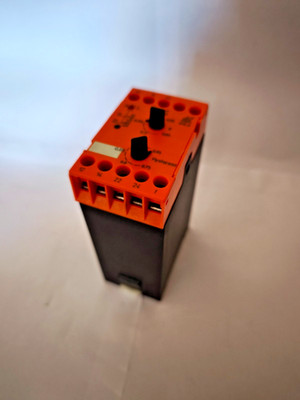 DOLD BA9036 Spannungsrelais 230V AC