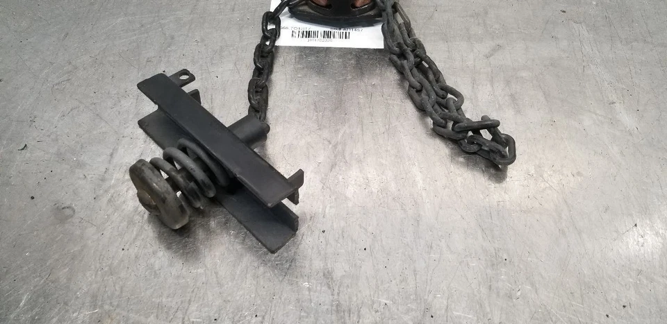 PORTADOR LLANTA DE REPUESTO TOYOTA SEQUOIA 17 Foto 2 de 4