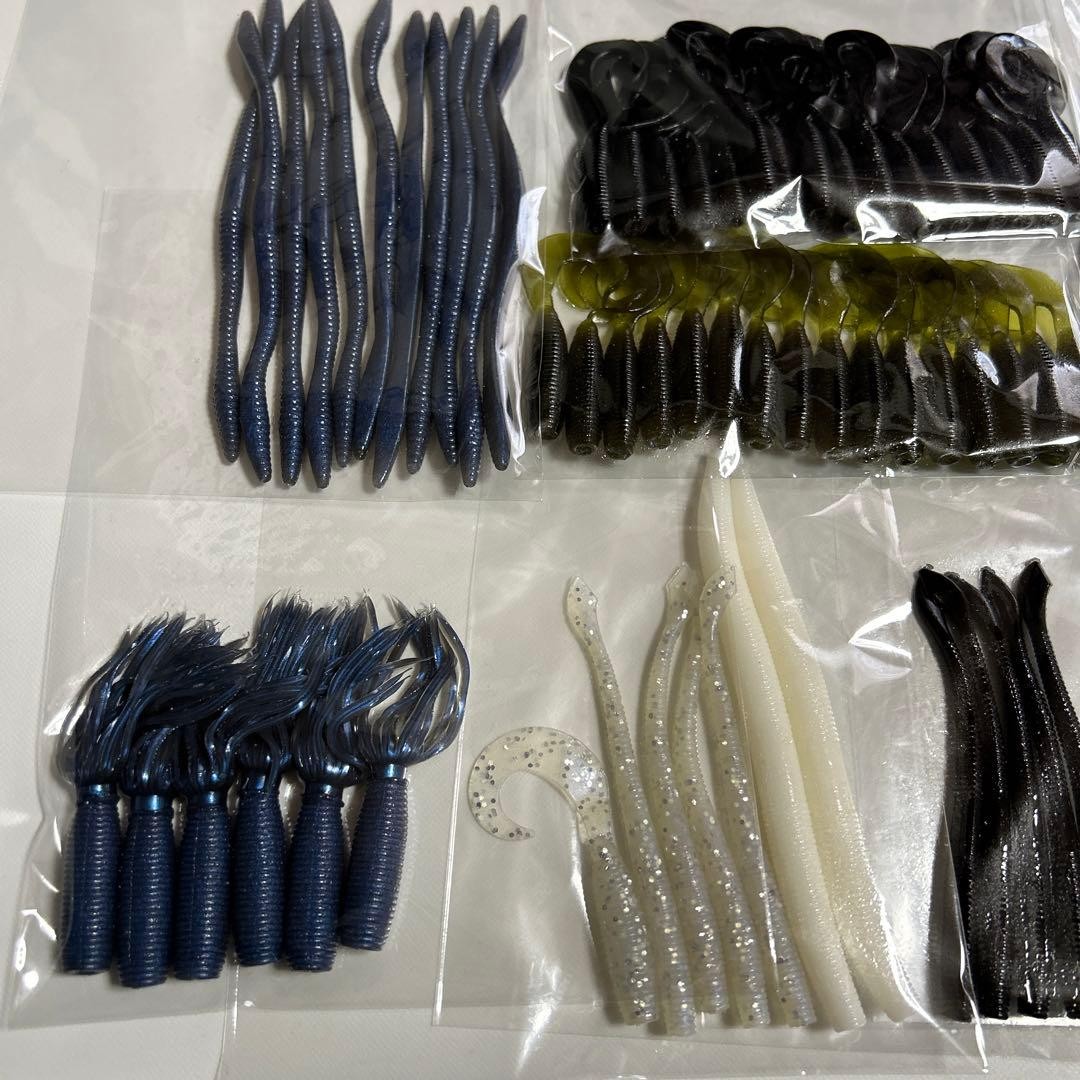 Gary Yamamoto 4 Grubs Cut Tail Senko 101 Pieces Bass Fishing Retirement Set - Image 2