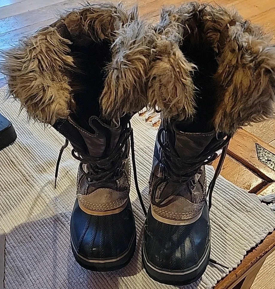 Sorel Joan of Arctic Women's Waterproof Winter Snow Boots Brown, Size 7 US Fur