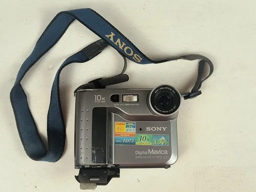 Mavica Still Camera MVC-FD73 Floppy Disc Parts Only untested