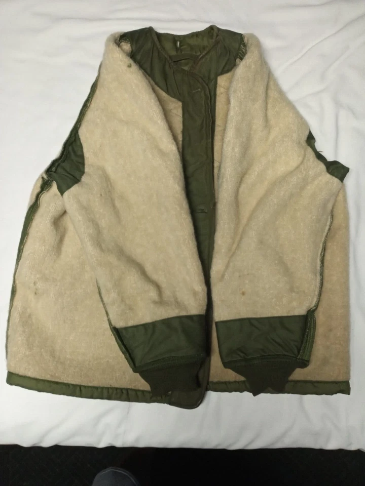 Vintage USAF Wool Coat Liner Military Air Force Jacket Rare US Army - Image 3 of 4