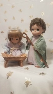 ashton drake nativity set