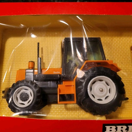 BRITIANS #9621 RENAULT 145-14 TURBO & SEED DRILL DIECAST MADE IN ENGLAND RARE - Picture 15 of 17