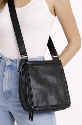 Fossil Vtg 1954 Crossbody Black Soft Leather Bag Organizer Travel Purse 75082