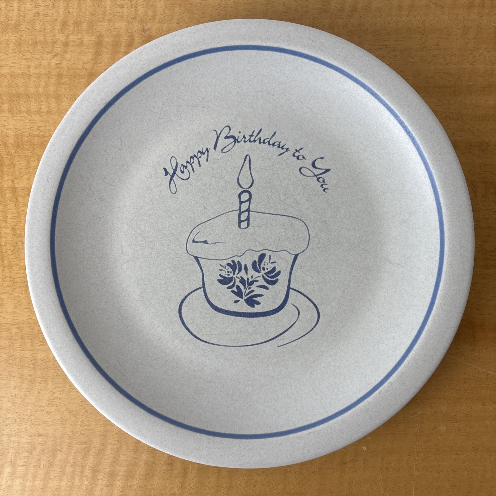 Pfaltzgraff Yorktowne Happy Birthday 9.7 Inch Rare Collectible Plate