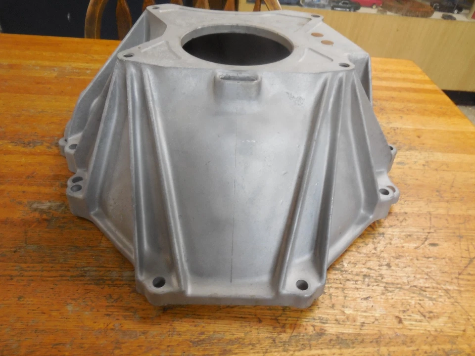 Ford 289 Mustang 1965 66 67 1968 carcasa de campana de 3 y 4 velocidades para volante de inercia de 157 dientes Foto 4 de 4