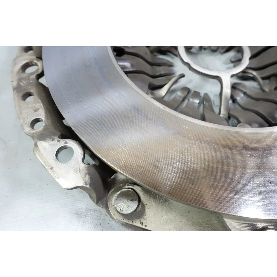 BMW E90 328i 330i E60 528i N51 N52 2006-2013 embrague de 6 cilindros y placa de presión OEM Foto 3 de 4