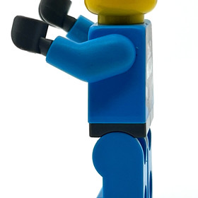 Soldier 5 Female ADU Alien Conquest Lego Minifigure Earth Defense HQ 7066