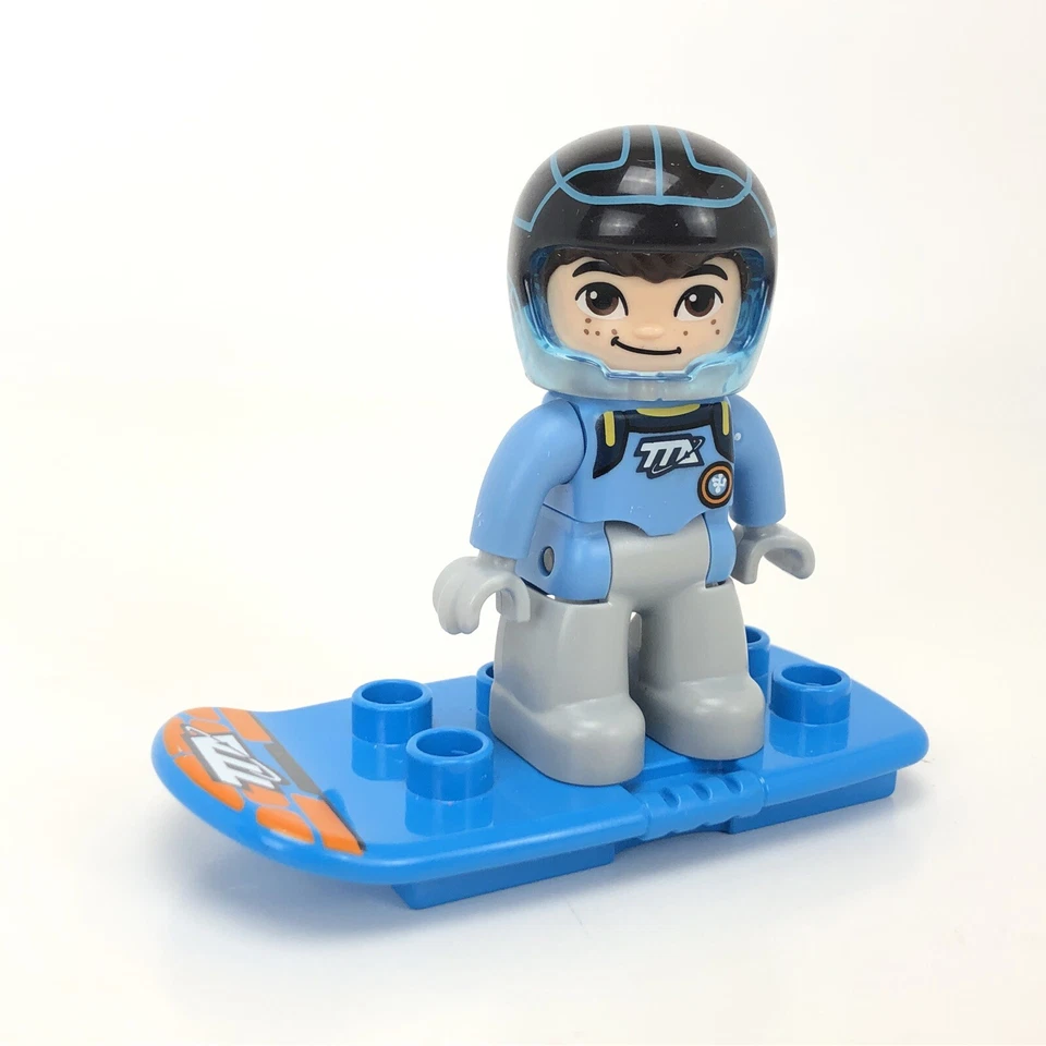 LEGO Duplo Miles Tomorrowland Figure & Hoverboard Disney Junior Set 10824 - Image 2 of 4
