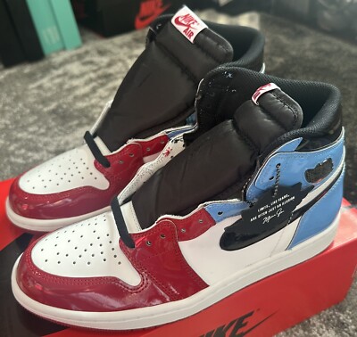 Air Jordan 1 Retro High Fearless UNC Chicago Men's CK5666-100 Brand New Size 10