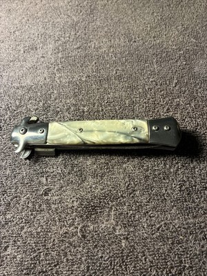 Snake Eye Stilett Style White Marble Pearl Spring Assist Pocket Knife New ￼