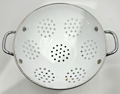 Vintage 70s Disney Gourmet Mickey Mouse Enamel Metal Colander Blue & White 8.75" - Picture 6 of 10