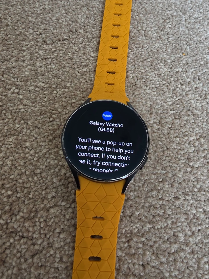 Samsung Galaxy Watch4, photo 2 of 5