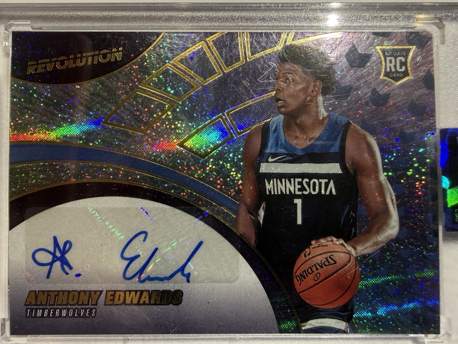 2020-21 Panini Revolution - Rookie Autographs Anthony Edwards #RA-AE (AU, RC)