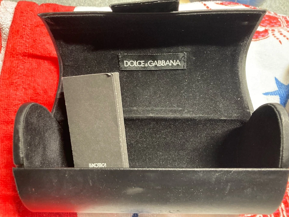 Estuche para gafas de sol Dolce Gabbana negro abatible carcasa rígida con papel auténtico Foto 3 de 4