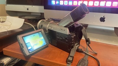 Sony Handycam CCD-TRV12 NTSC Video 8 Tape Digital Video Camera - Video Transfer