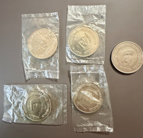 Lot of 5 Republic of Liberia Uncirculated $50 Dollars 1996 The Face on Mars