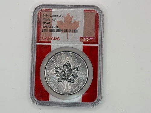 2020 Canada 1oz Silver Maple Leaf NGC MS69 - Flag Core - POP 167