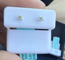 Feu IGI Certified 0.20ctw Moissanite 925 Ster...