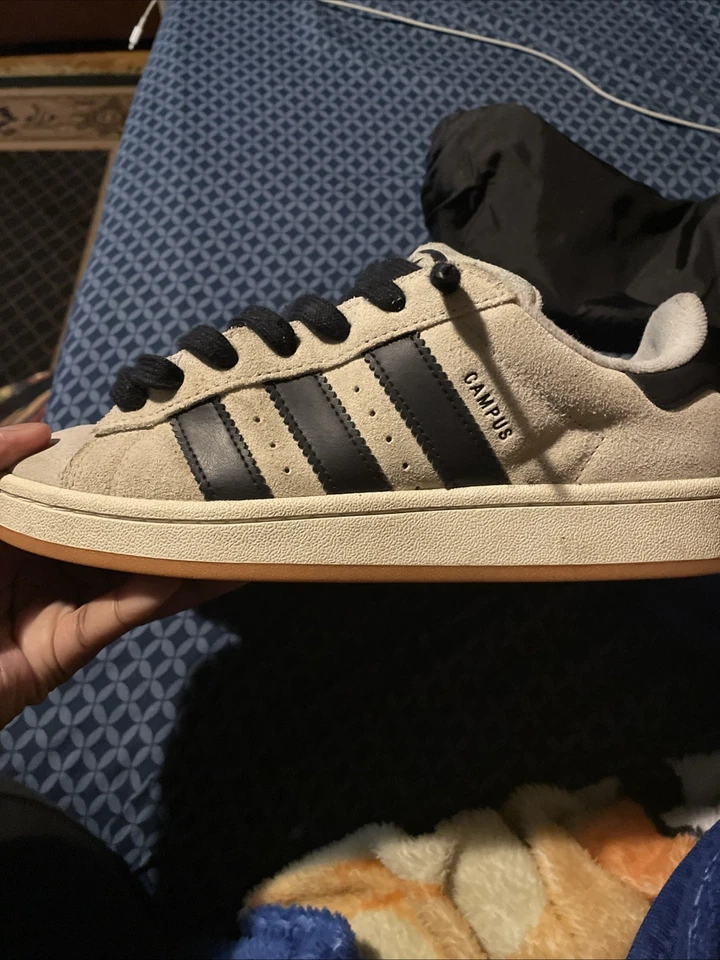 adidas Campus 00s Women's Sneakers Crystal White/Black, Size 8 - Image 3 of 4