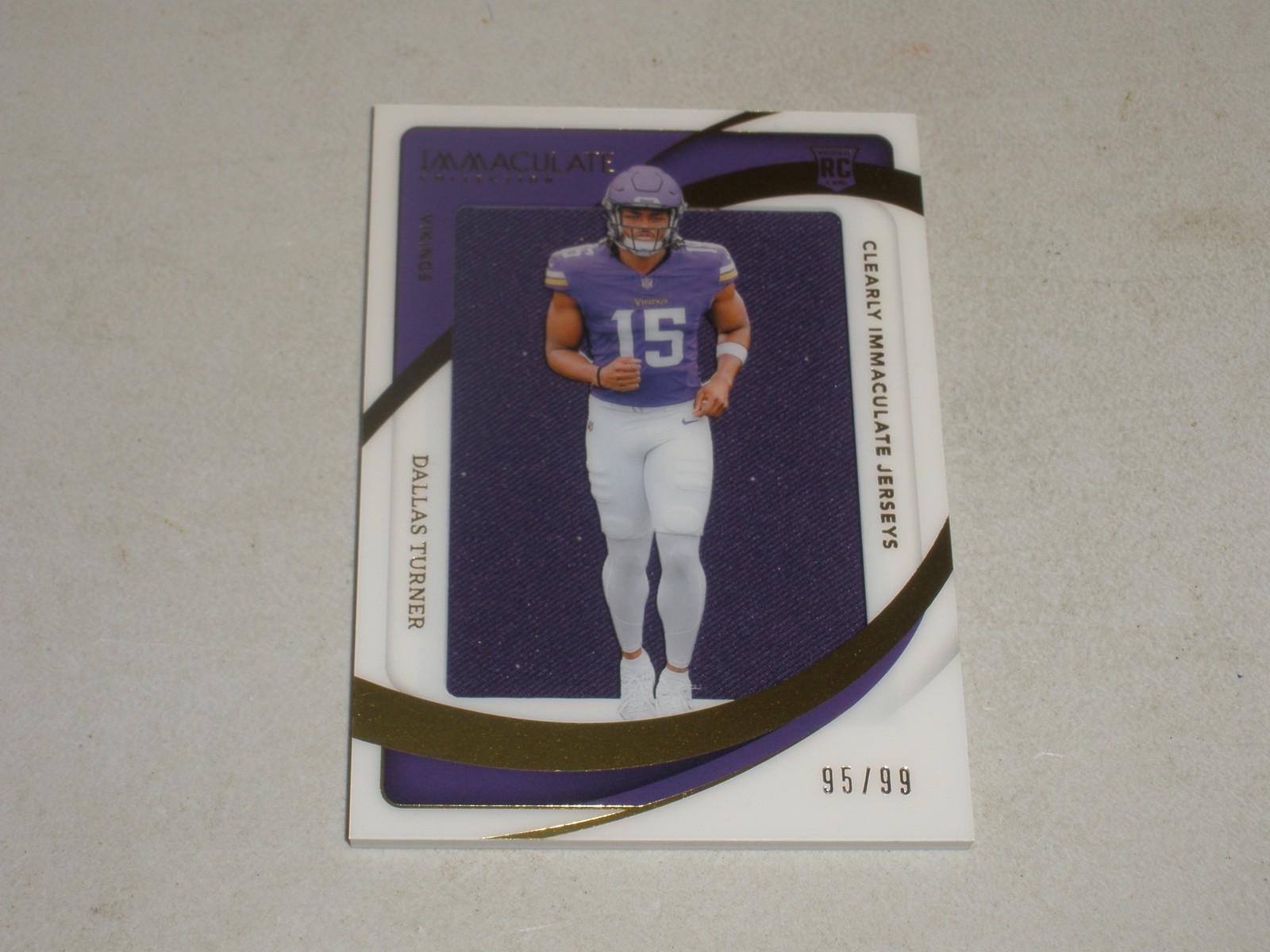 Dallas Turner Panini Zenith Z-Jersey Autographs #DTR Base