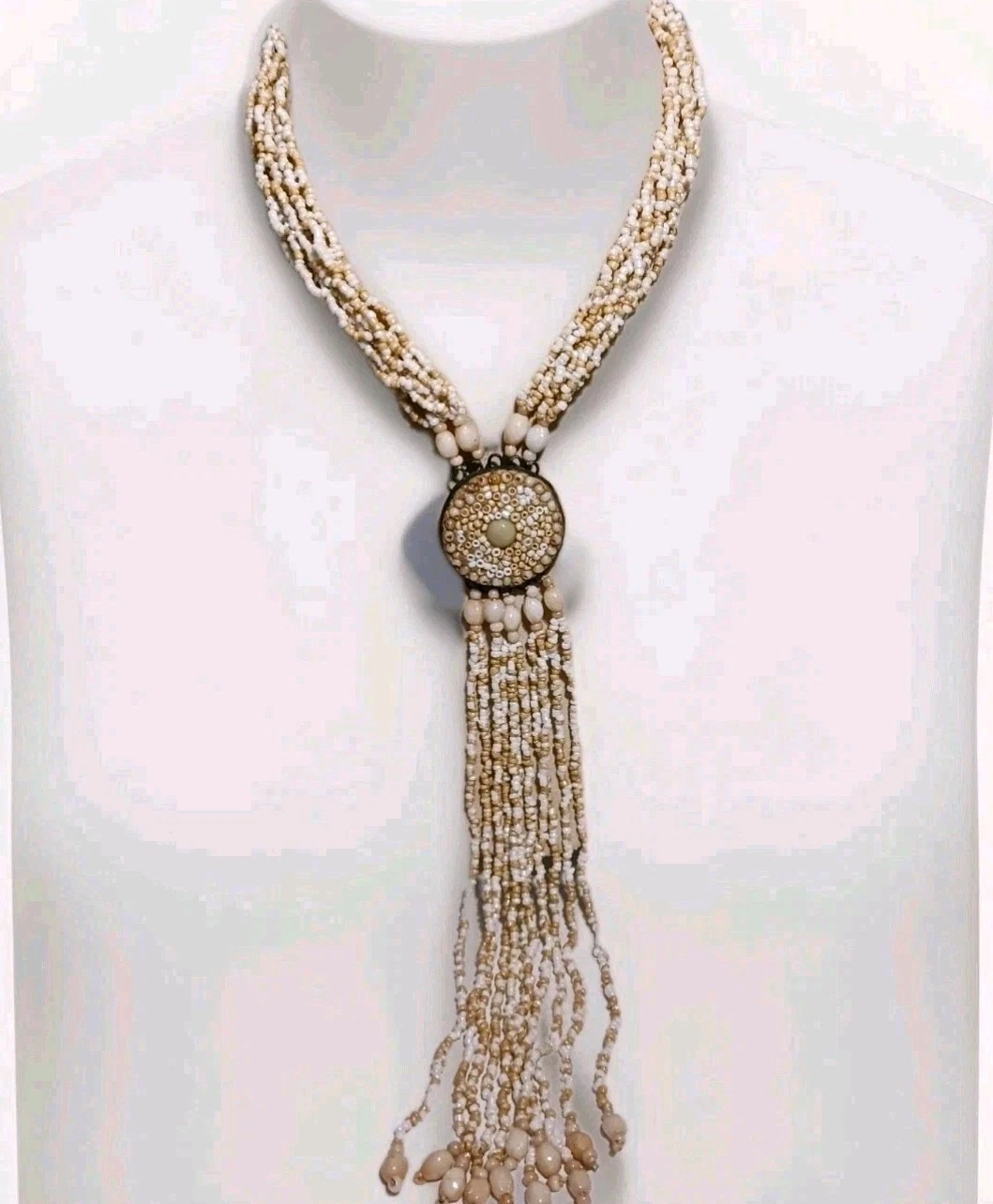 OFF WHITE Collana con nappa di perle semi bianco sporco multifilo