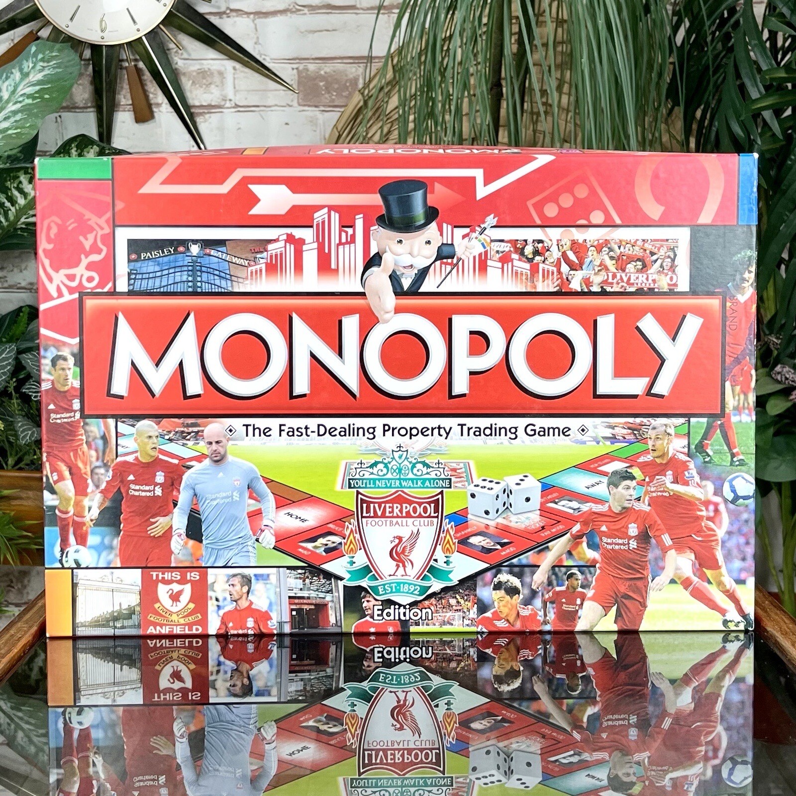 MONOPOLY: LIVERPOOL FC EDITION Hasbro 2010 Anfield COMPLETE Official Licensed