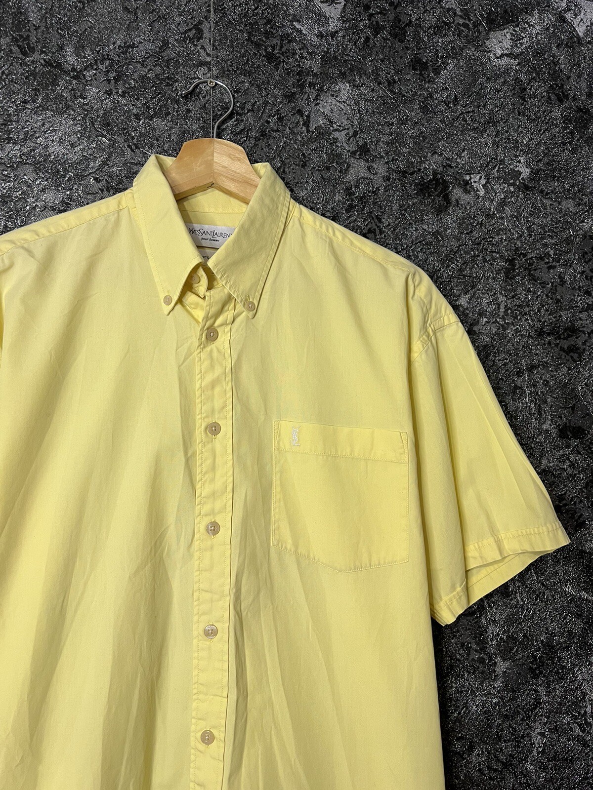 Camicia uomo vintage Yves Saint Laurent gialla con bottoni manica corta YSL