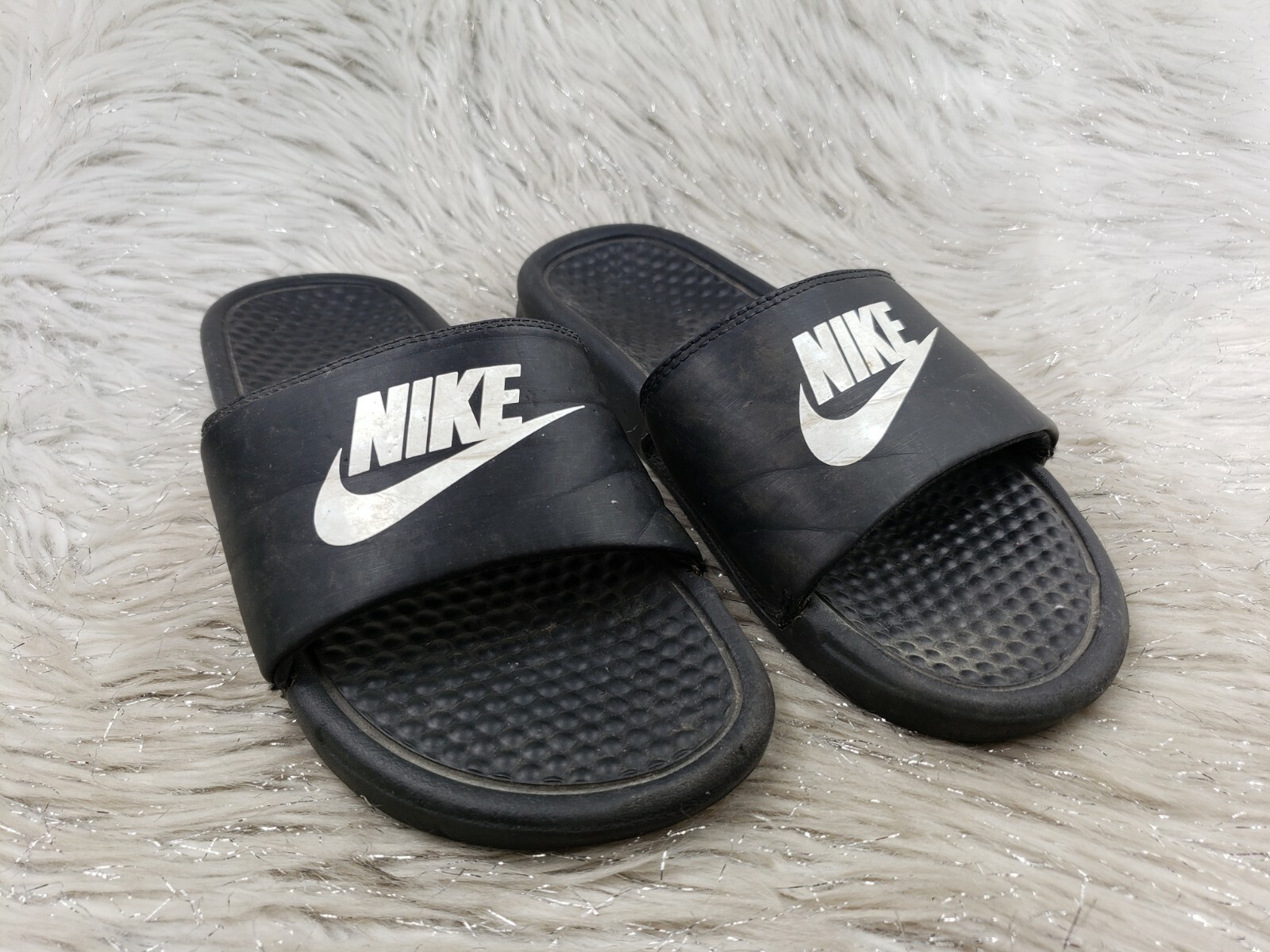 Nike Slide-On Casual Sandals US 7Y EUR 40 Comfortable