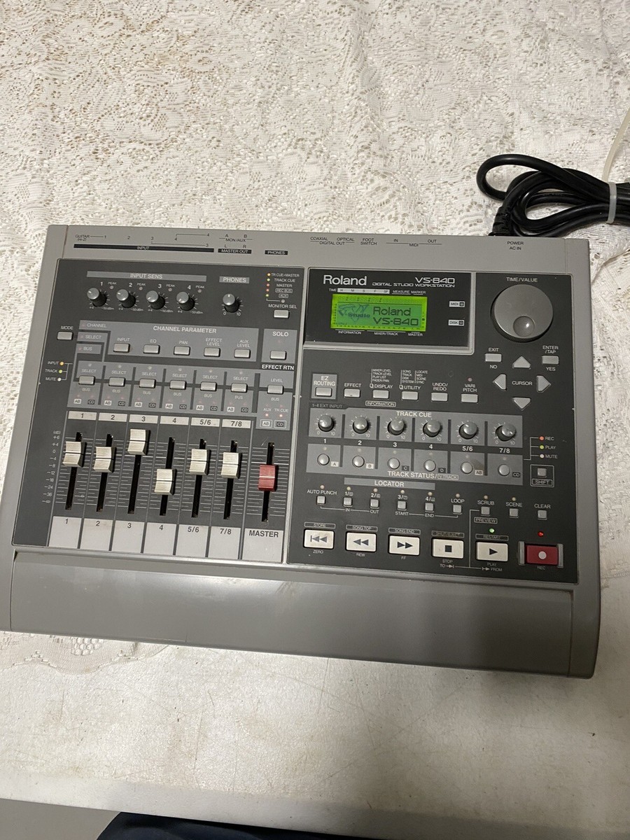 Vintage Roland VS-840 MTR Digital Studio Workstation Made