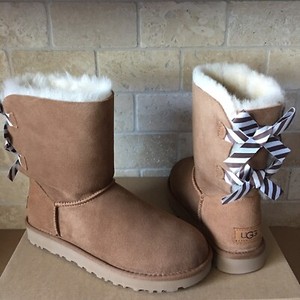 ugg boots size 10