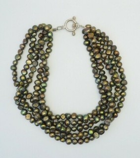 Vintage multi strand freshwater cultured peacock pearls toggle choker necklace