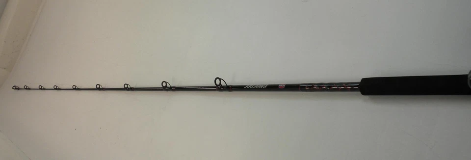Penn WAR30152SC70 1366244 Warfare Rod Reel Combo Trolling Casting 15-25 lb Class - Image 2 of 4
