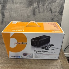Plustek OpticFilm 8200i SE 35mm Film Slide Scanner Silverfast SE Plus Open Box 