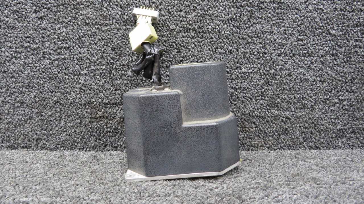 065-00180-2700 Bendix King KS-272C Trim Servo with Modifications (Volts: 28)