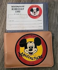 VINTAGE 50s  DISNEY MICKEY MOUSE WALLET &Mickey Mouse Club Membership Card Ecu
