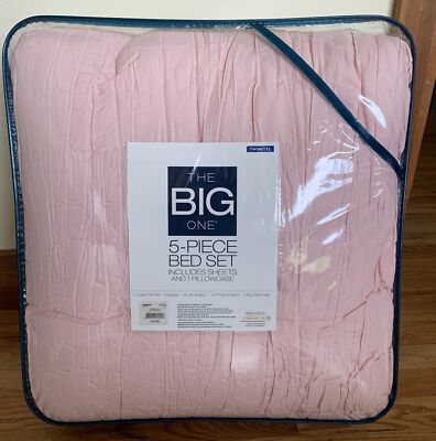 NWT The Big One Twin 5 Piece Bed Set Twin/ XL Sheets Pillowcase Sham Pink Ruched